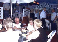 16.jpg (35295 bytes)